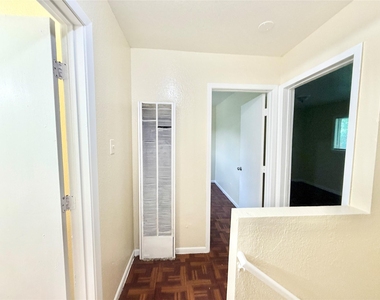 6257 Manor Rd - Photo Thumbnail 34