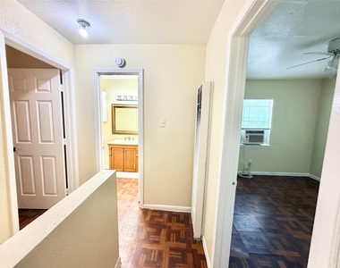 6257 Manor Rd - Photo Thumbnail 27