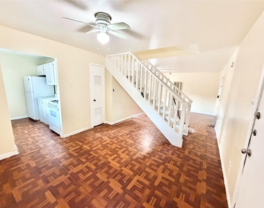 6257 Manor Rd - Photo Thumbnail 14