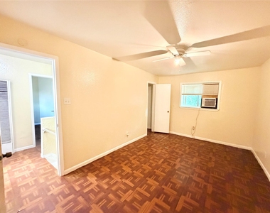 6257 Manor Rd - Photo Thumbnail 22