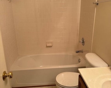 2318 Turnbridge Court - Photo Thumbnail 20