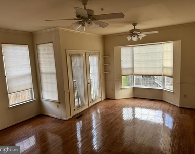 2318 Turnbridge Court - Photo Thumbnail 11