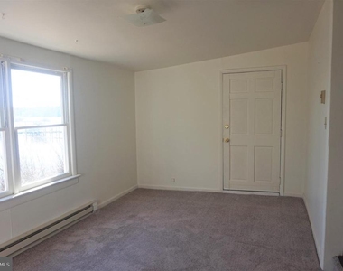 9162 Middleford Road - Photo Thumbnail 16