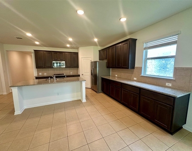 1401 Brescia Walk - Photo Thumbnail 6