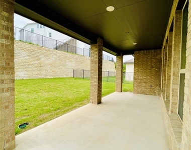 1401 Brescia Walk - Photo Thumbnail 14