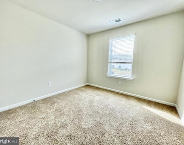 87 Filbert Drive - Photo Thumbnail 10
