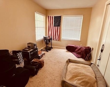4614 Raintree Blvd - Photo Thumbnail 9