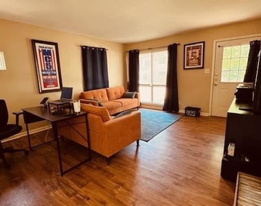 4614 Raintree Blvd - Photo Thumbnail 1