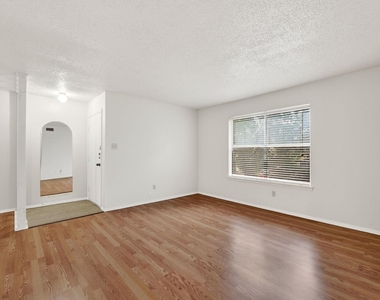 8210 Bent Tree Rd - Photo Thumbnail 6