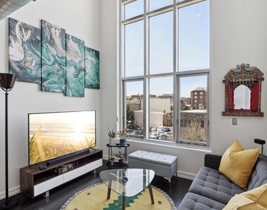 1515 15th Street Nw - Photo Thumbnail 3