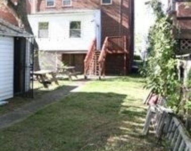 1663 Webster Street Ne - Photo Thumbnail 3