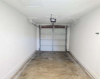 6103 Calmar Cv - Photo Thumbnail 17
