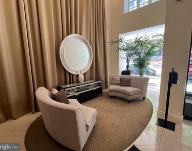915 E Street Nw - Photo Thumbnail 2