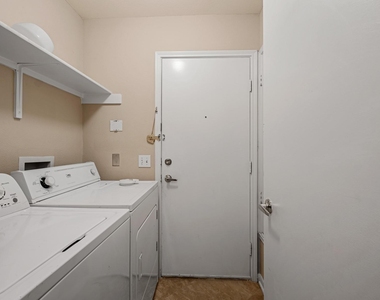 7320 Muffin Dr - Photo Thumbnail 14