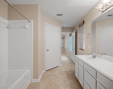 7320 Muffin Dr - Photo Thumbnail 22