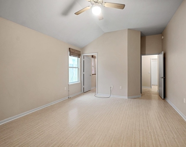 7320 Muffin Dr - Photo Thumbnail 20