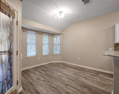 7320 Muffin Dr - Photo Thumbnail 11