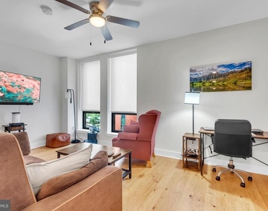 1211 Van Street Se - Photo Thumbnail 11