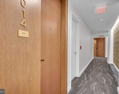 1211 Van Street Se - Photo Thumbnail 4