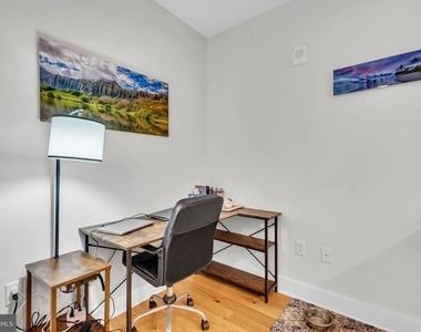 1211 Van Street Se - Photo Thumbnail 9