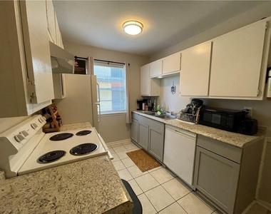 4302 Lake Rd - Photo Thumbnail 2