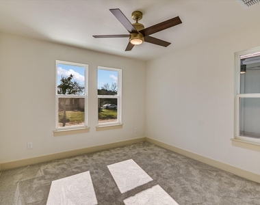 70 Deer Ridge Rd - Photo Thumbnail 13