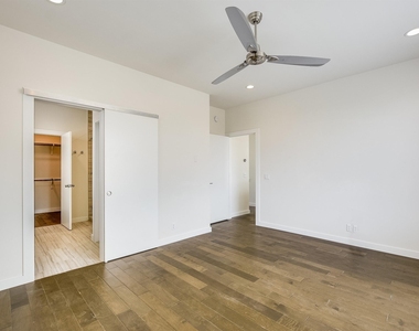 2301 Bluebonnet Ln - Photo Thumbnail 8