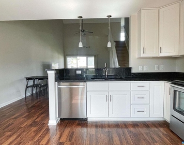 1280 Constitution Ct - Photo Thumbnail 6
