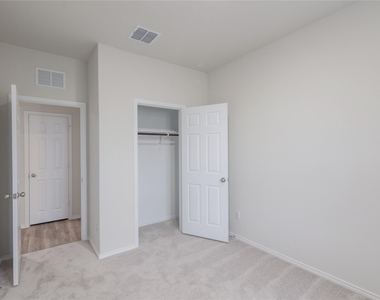 212 Sugar Cane Rd - Photo Thumbnail 16