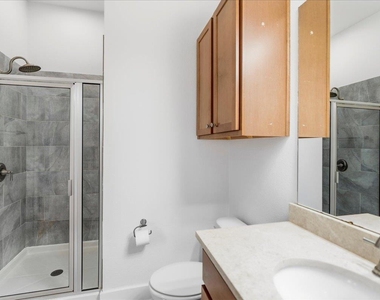 2520 Bluebonnet Dr - Photo Thumbnail 19