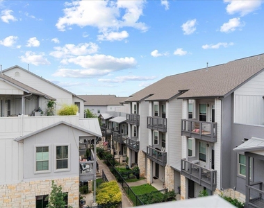 2520 Bluebonnet Dr - Photo Thumbnail 23