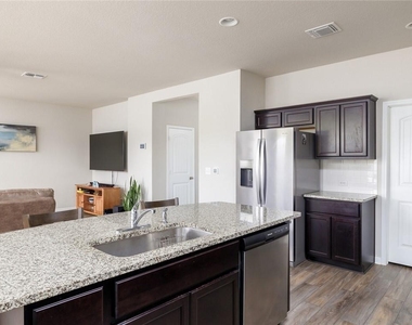 3601 Kotche St - Photo Thumbnail 10