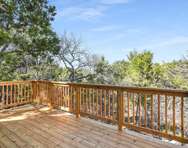 424 Shady Bluff Dr - Photo Thumbnail 18
