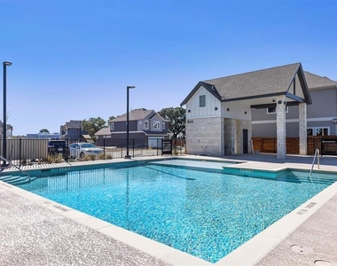 3000 Chisholm Trail Rd - Photo Thumbnail 30