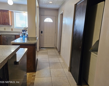 1200 Bretta Street - Photo Thumbnail 3