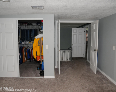 2453 Wilmont Avenue - Photo Thumbnail 27