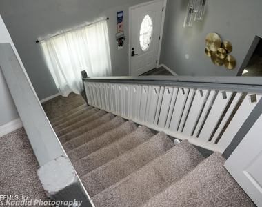 2453 Wilmont Avenue - Photo Thumbnail 20