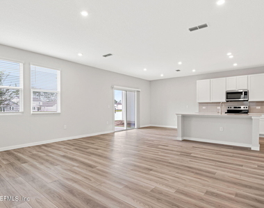 14710 Cashew Avenue - Photo Thumbnail 6