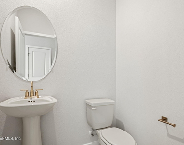 14710 Cashew Avenue - Photo Thumbnail 16