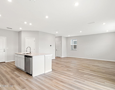 14710 Cashew Avenue - Photo Thumbnail 5