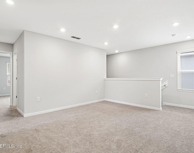 14710 Cashew Avenue - Photo Thumbnail 8