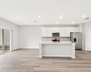 14710 Cashew Avenue - Photo Thumbnail 4