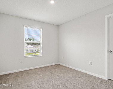 14710 Cashew Avenue - Photo Thumbnail 12