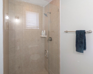 361 Ahern Street - Photo Thumbnail 7