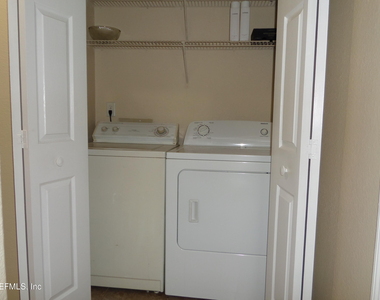 10150 Belle Rive Boulevard - Photo Thumbnail 12