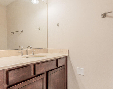 102 Magnolia Creek Walk - Photo Thumbnail 6
