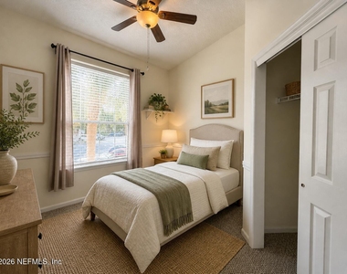 407 Augusta Circle - Photo Thumbnail 10