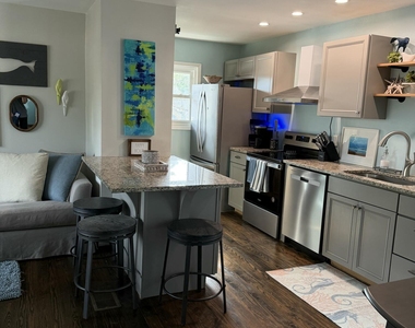 141 Lawn Avenue - Photo Thumbnail 4
