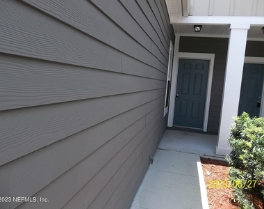 618 Servia Drive - Photo Thumbnail 1