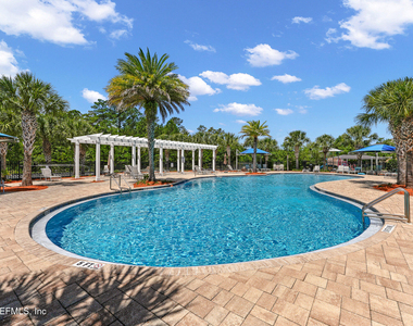 7039 Crispin Cove Drive - Photo Thumbnail 43